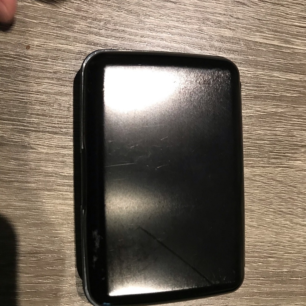 Aluma Wallet